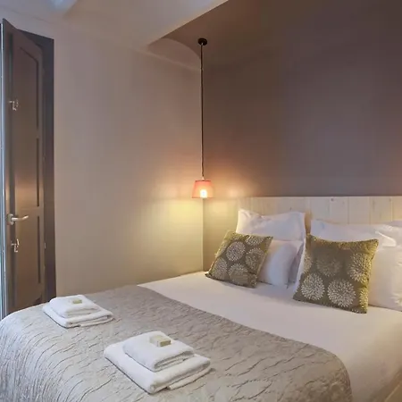 Apartment Short Stay Group Sagrada Familia Serviced Apartments *