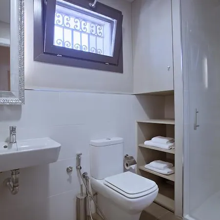 Apartment Short Stay Group Sagrada Familia Serviced Apartments