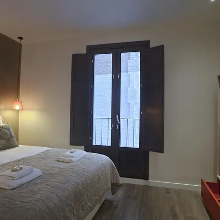 Short Stay Group Sagrada Familia Serviced Apartments * Barcelona